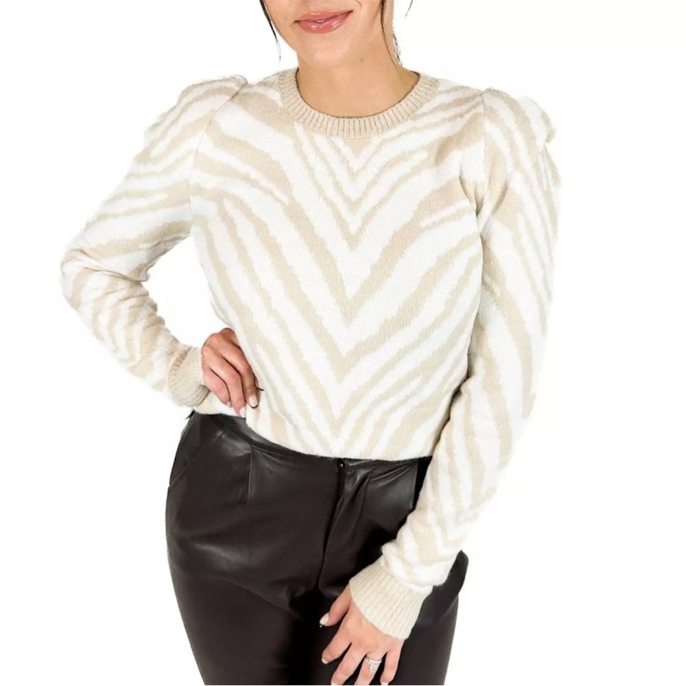 Bishop + Young You're a Wild Thing Animal Print Sweater Size Medium